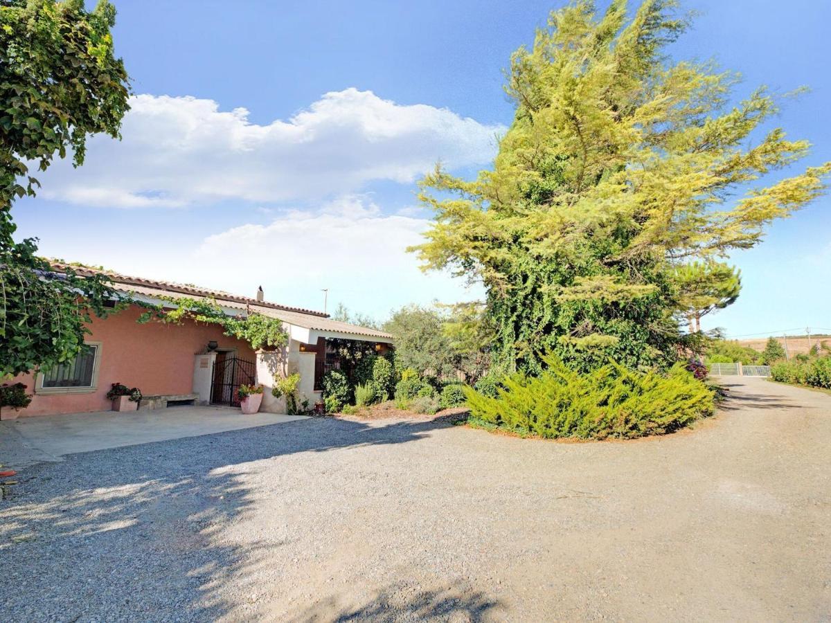 Lively Holiday Home In Fraga With Private Pool Kültér fotó